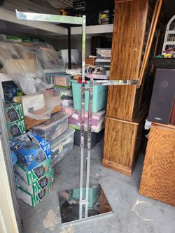 Clothes rack