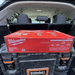 Milwaukee Impact And Drill Set.