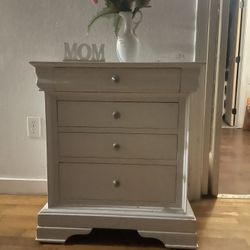 White 4 Drawers Nightstand 28tallx25wide X 19deep