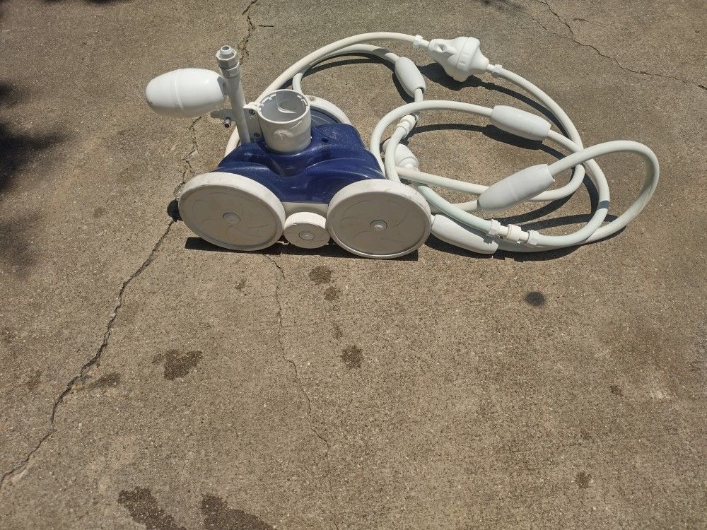 Polaris 290 Pool Vacuum $130