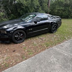 2005 Ford Mustang