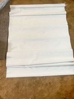 Cloth window blind nib