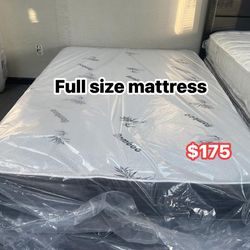 Full size mattress