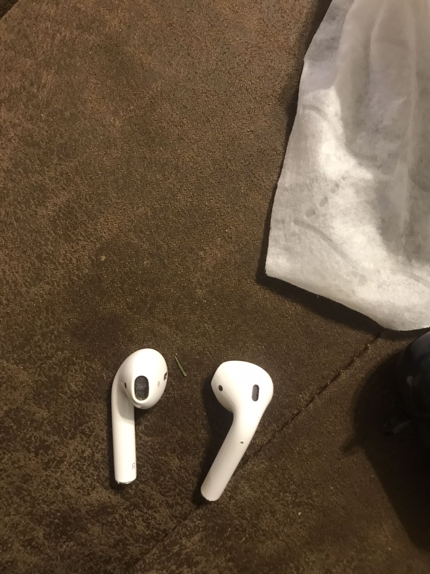 Apple AirPods