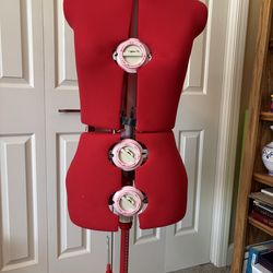 Dress form
