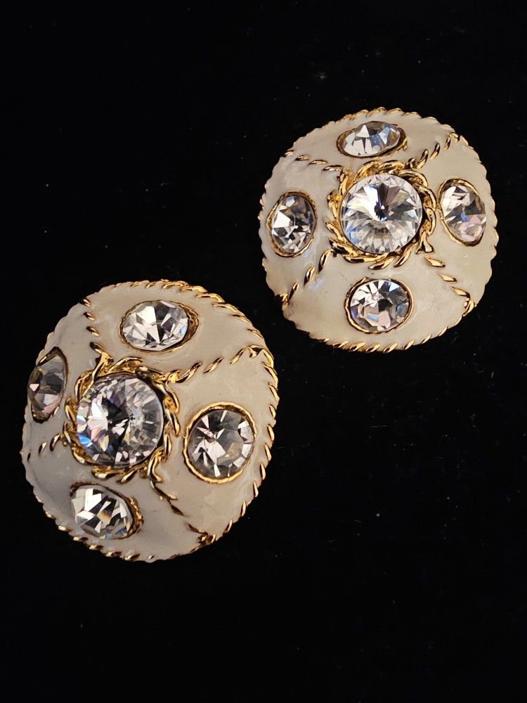 $25.00 - 1970's-80's Cabochon Statement Earings! Gorgeous Enamel/Rhinestones/Gold Accents! Clip Earings! Like New!