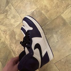 Jordan 1 Court Purple 