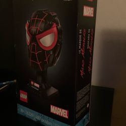 Lego Miles Morales Set