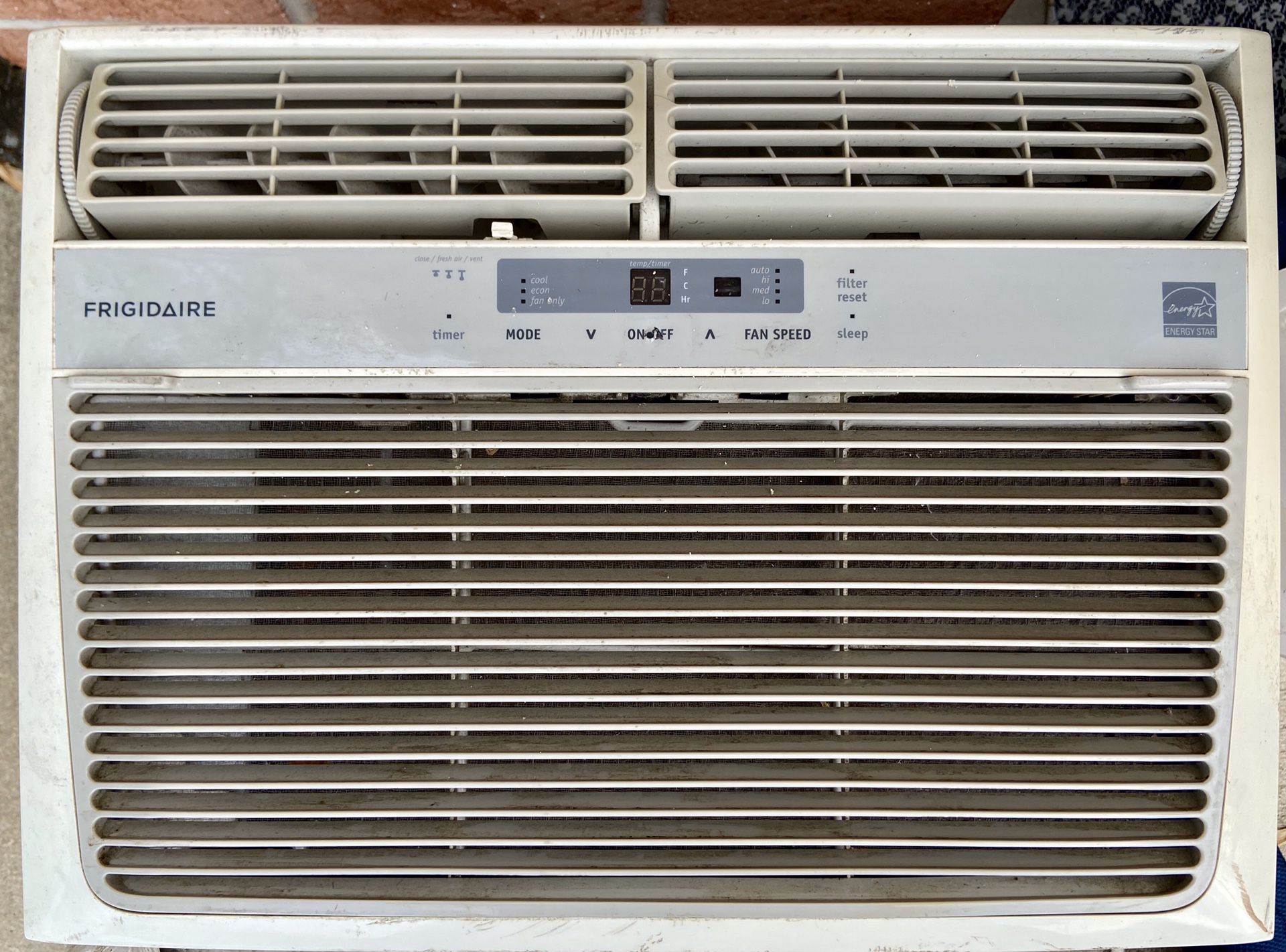 12,000 BTU window air conditioner