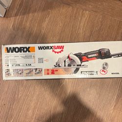 WORXSaw WX439L