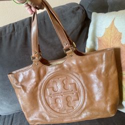 Tory Burch Leather Purse And Boots 