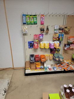 Gondola Shelving Unit