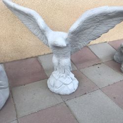 New Eagle Made Out Of Cement Beautiful Yard Decoration 