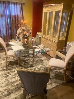 9 Piece Dinning Set