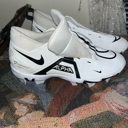 Alpha Nike Fast flex Cleats