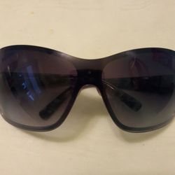 dolce & gabbana sunglasses trade
