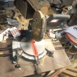 Ryobi 10" Compound Miter Saw
