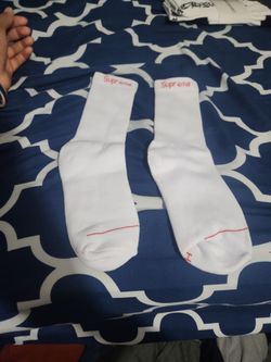 Supreme socks