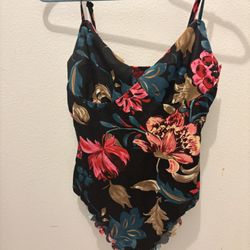 SheIn Women’s Floral Bodysuit Size Medium EUR 6 