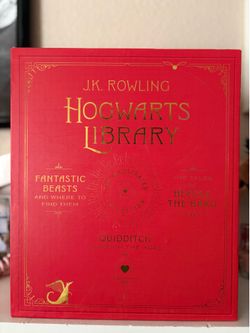 Hogwarts Library (3 Books)