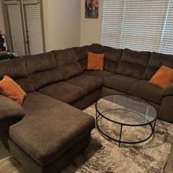 Sectional Couch 