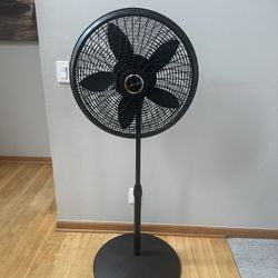 Lasko Elegance & Performance Pedestal Fan, 18 Inch, 5 blade fan