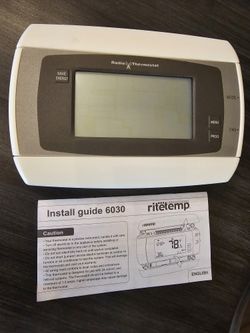 Thermostat with Zigbee Smart Home Module