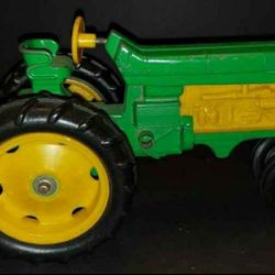 Vintage HUBLEY Cast Metal Green Tractor