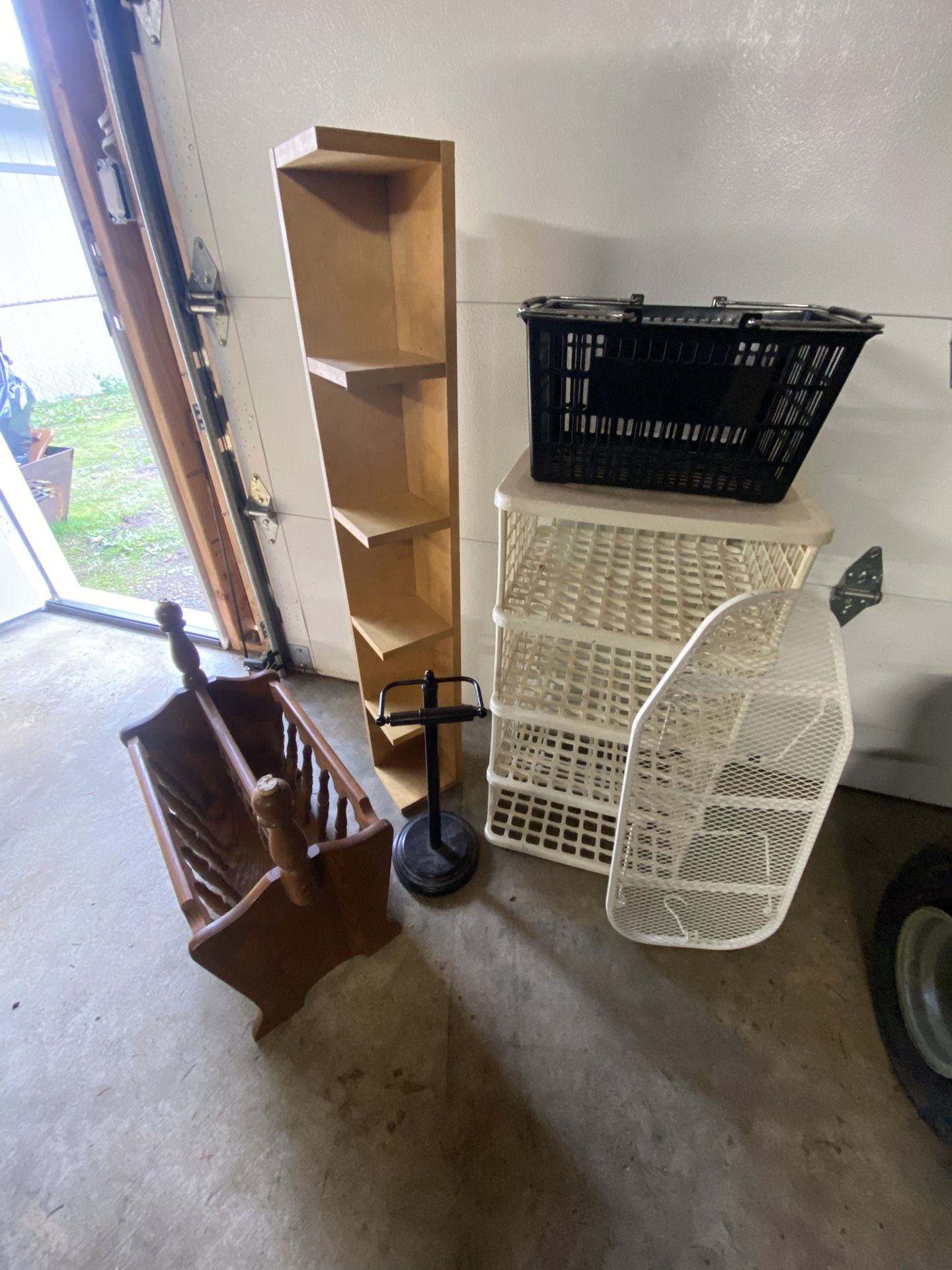 Random Household Storage Goods