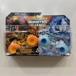 Monster Jam Walmart Exclusive Fire & Ice Max D & Dragon