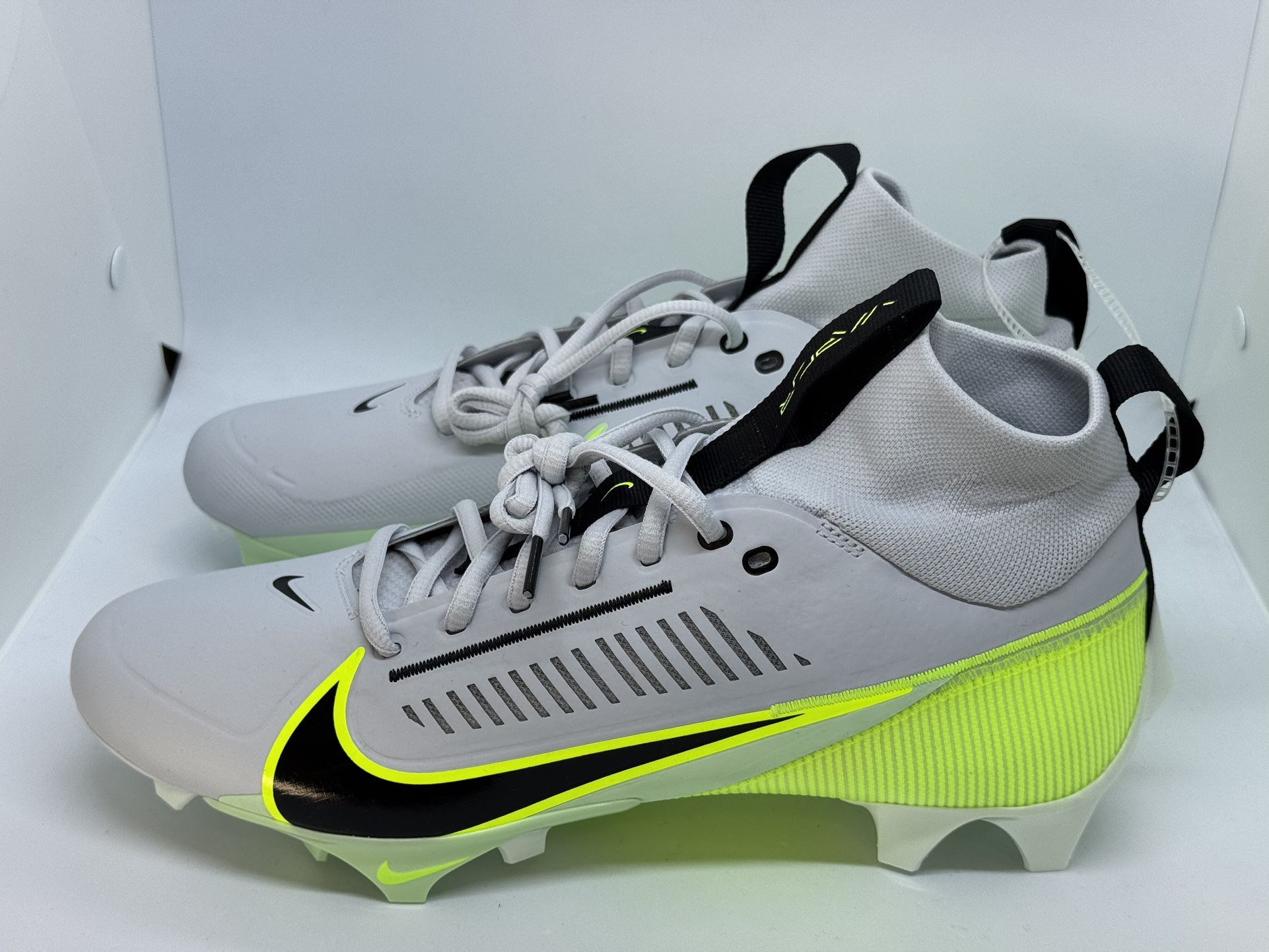 Nike Vapor Edge Pro 360 2 Cleats Men’s 12 Pure Platinum/Vapor Green