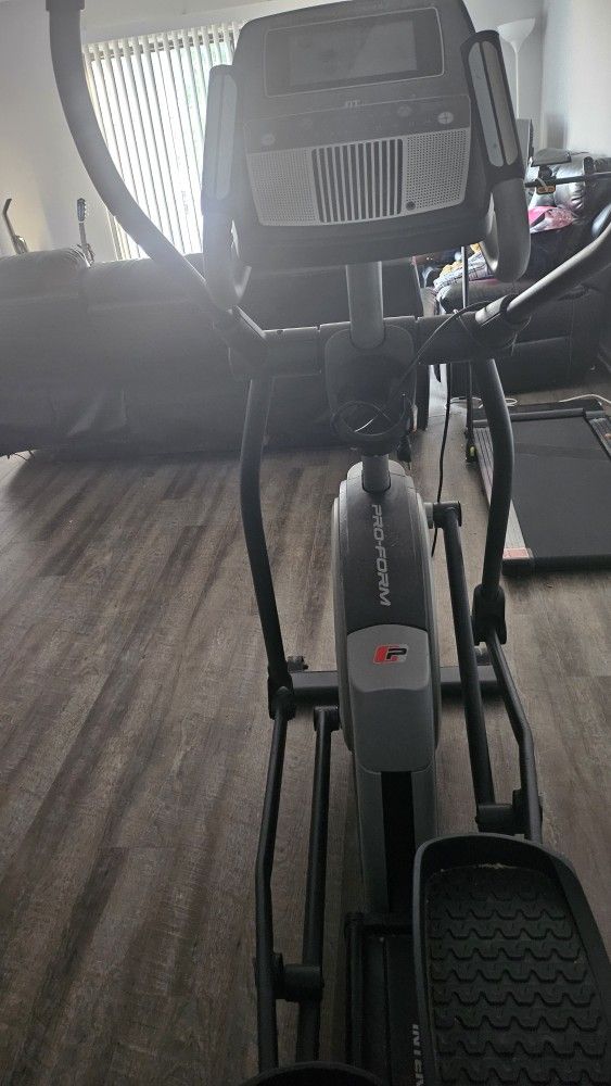 Proform Carbon E7