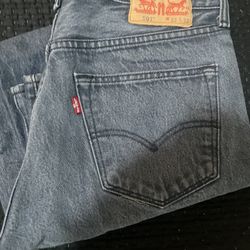 Levi’s 501   Grey Faded 