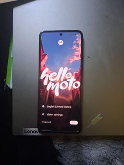 New Motorola razr phone