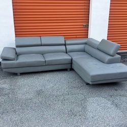 Sectional sofa