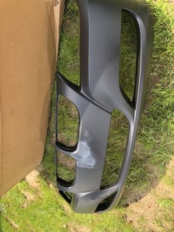 BMW E90 328i / 335i front bumper 09-11
