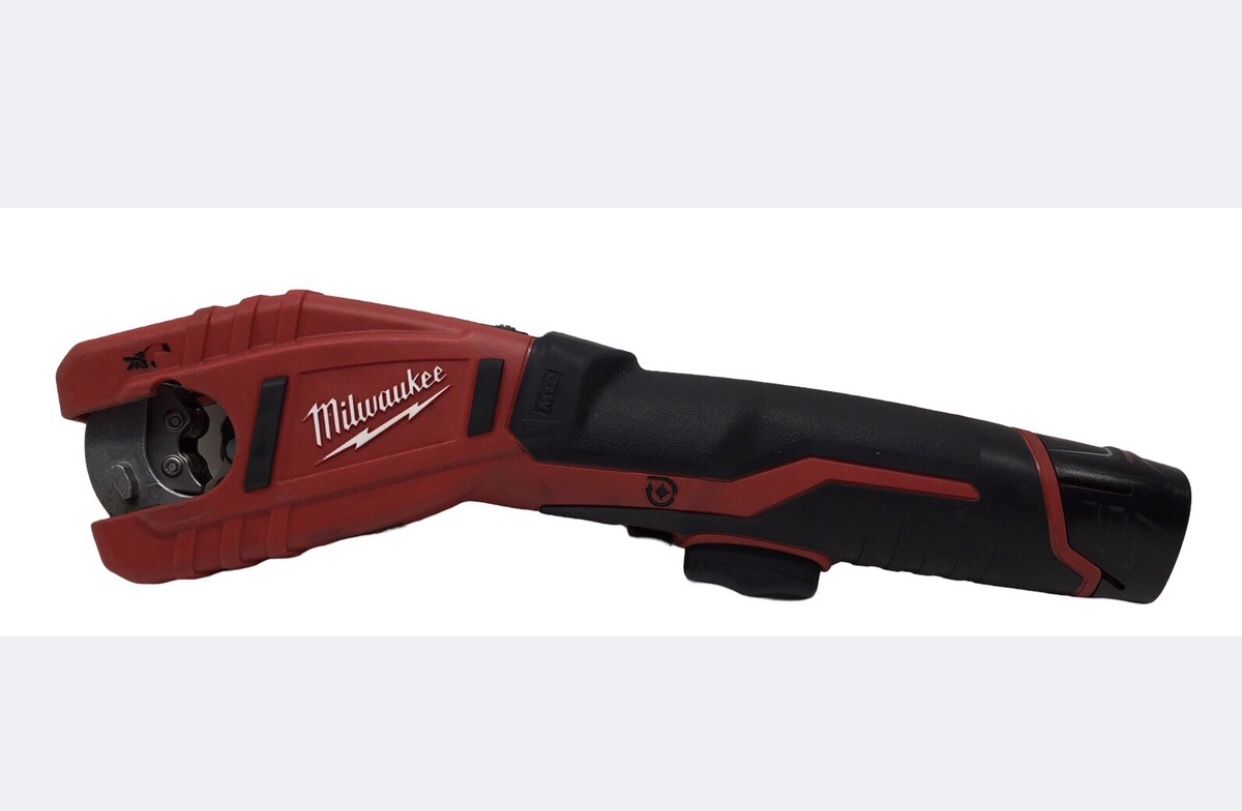 Milwaukee Cutter 2471-20 W/1battery EPJ027231
