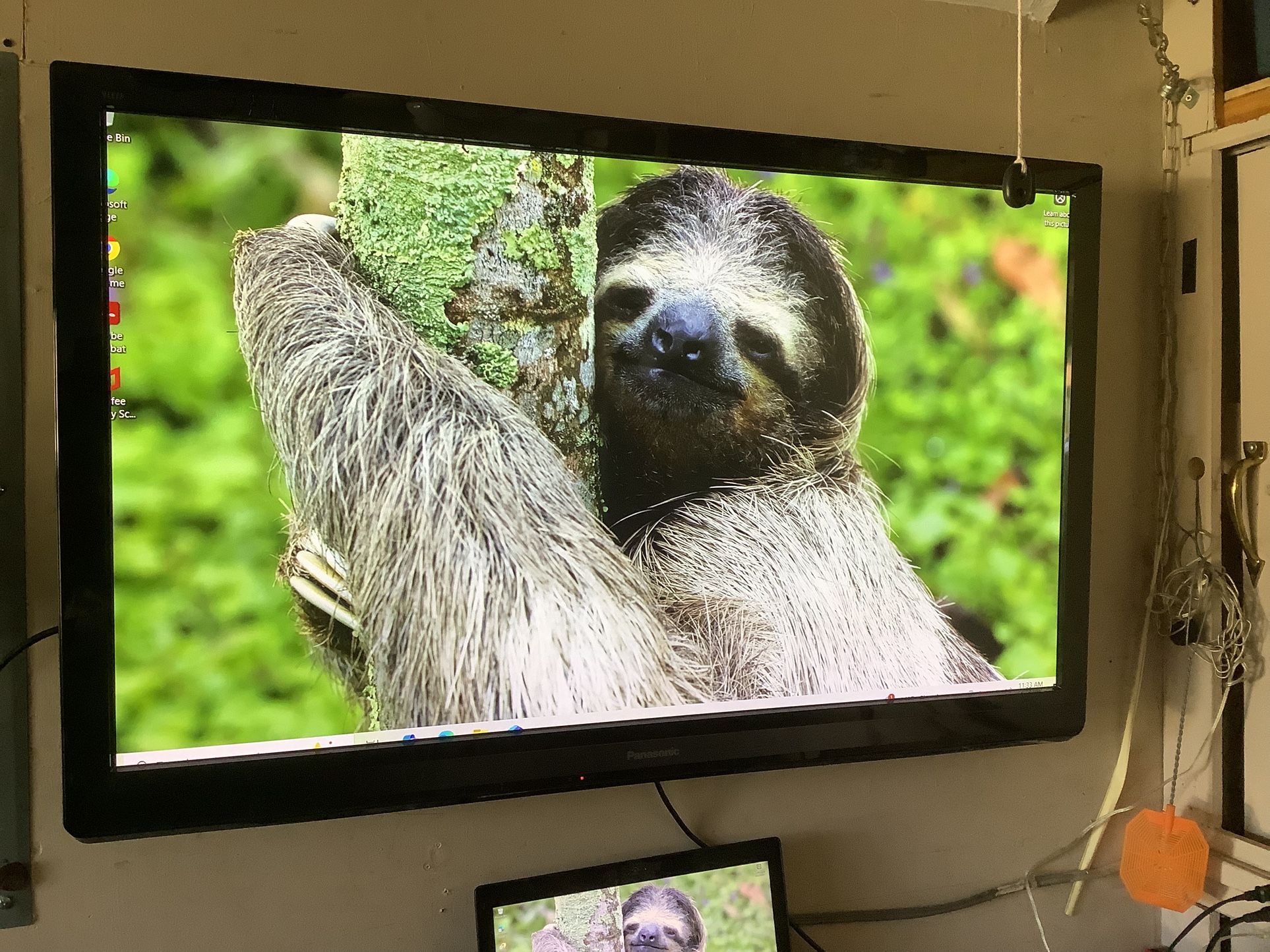 Panasonic 55’ Plasma  HDTV / 1080 Definition/No Base