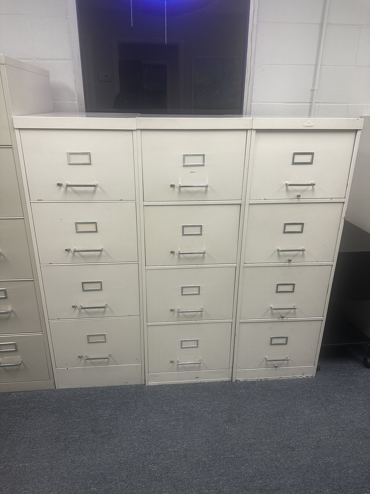 OFFICE/HOME FILE CABINET 4 DRAWERS METAL FILE