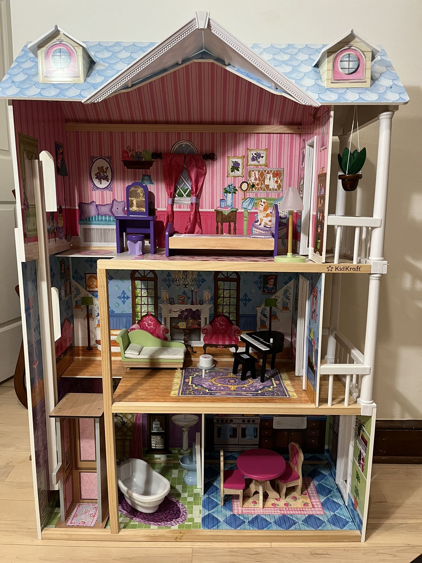 Doll House kid Kraft (like new)
