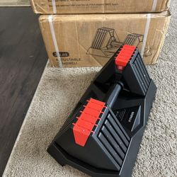 Cool pair of Adjustable Dumbbells 