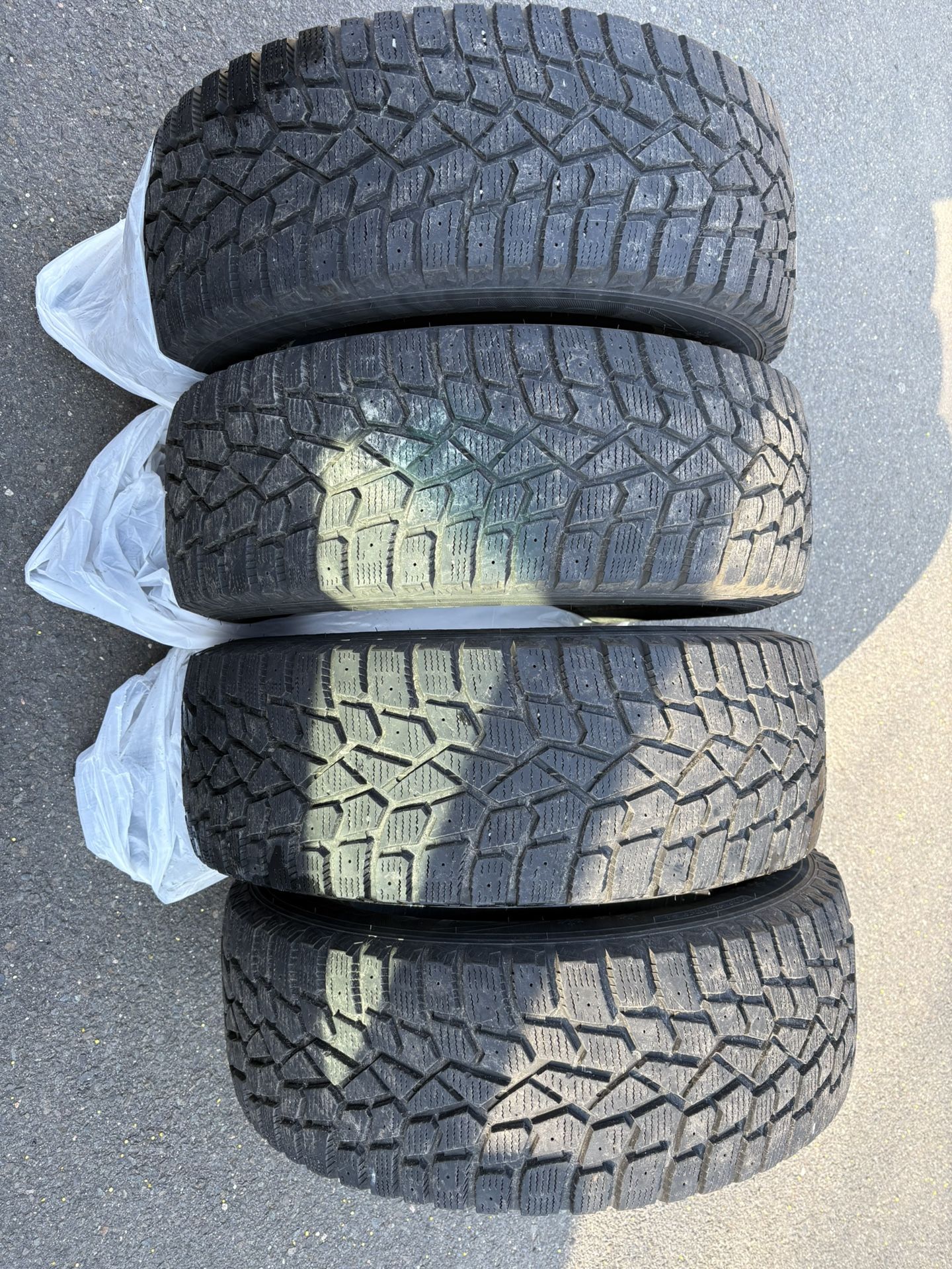Four Tires 235/60/R16