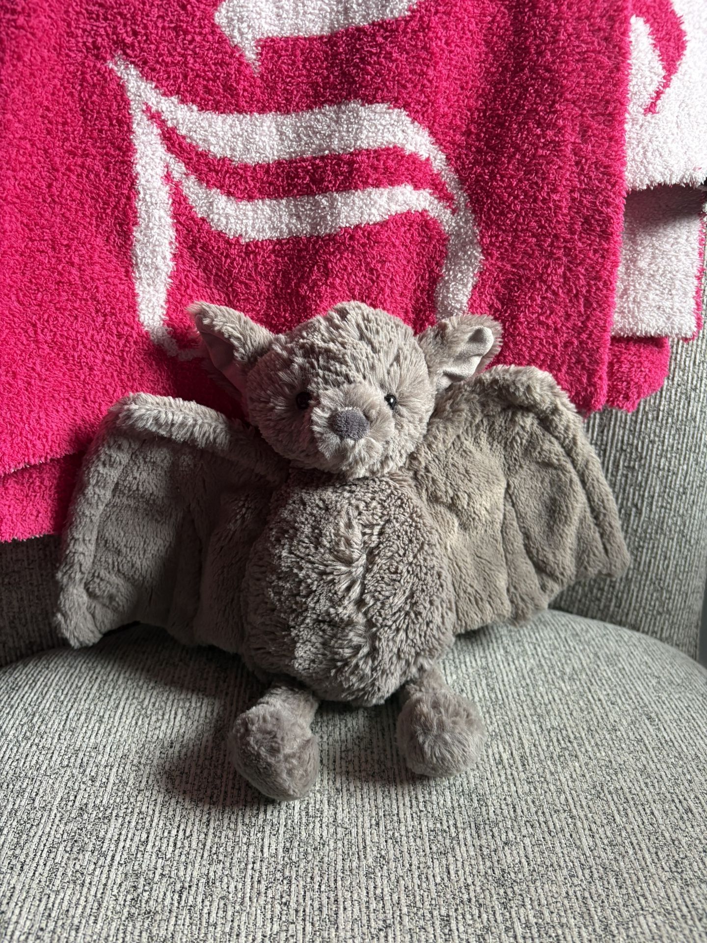 Jellycat Bashful Bat, Good Condition 