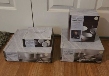 Dinnerware Royal Doulton Set
