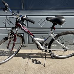 Hybrid bicycle - 21 Speed  