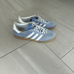 Adidas Gazelle Men Sneakers Blue And White
