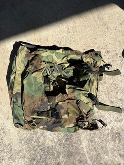 U.S. Army issue assault pack
