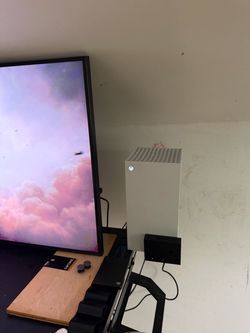 Microsoft Xbox Series x 1TB digital Console White