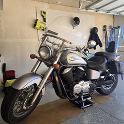 2001 Honda Shadow 750 ACE