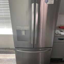 LG refrigerator (stainless Steel)